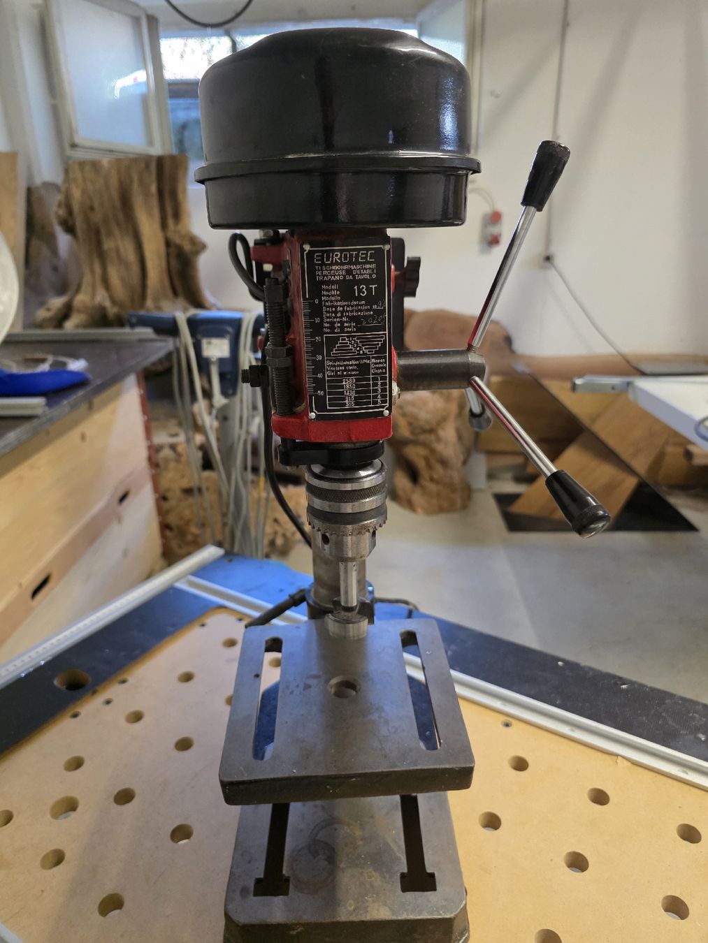 Perceuses: Ständerbohrmaschine mit Motor – D'occasion à Ostermundigen par Sera.P 1