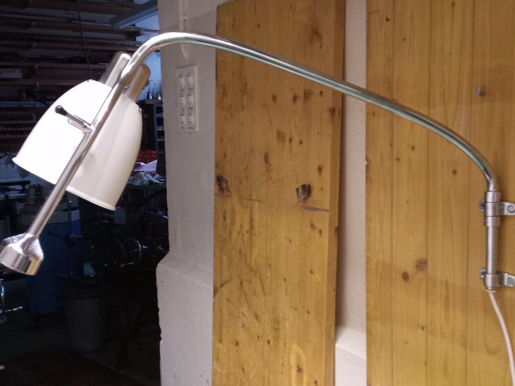 Lampade: Vintage 60er Jahre Tisch Lampe Spot – Usato da Zürich venduto da edi_c2m6