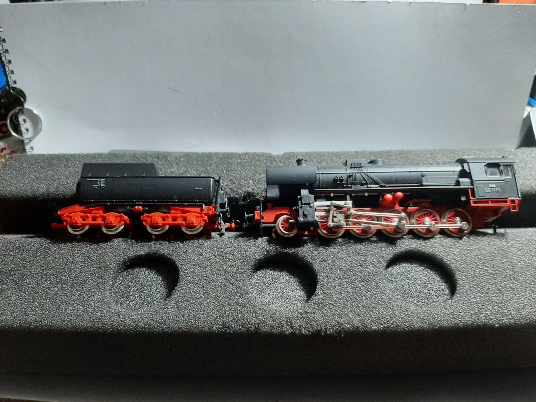 Kleinbahn Modellini di ferrovie: KLEINBAHN HO D52 + 9593 – Usato da Avully venduto da RIVALIS 2