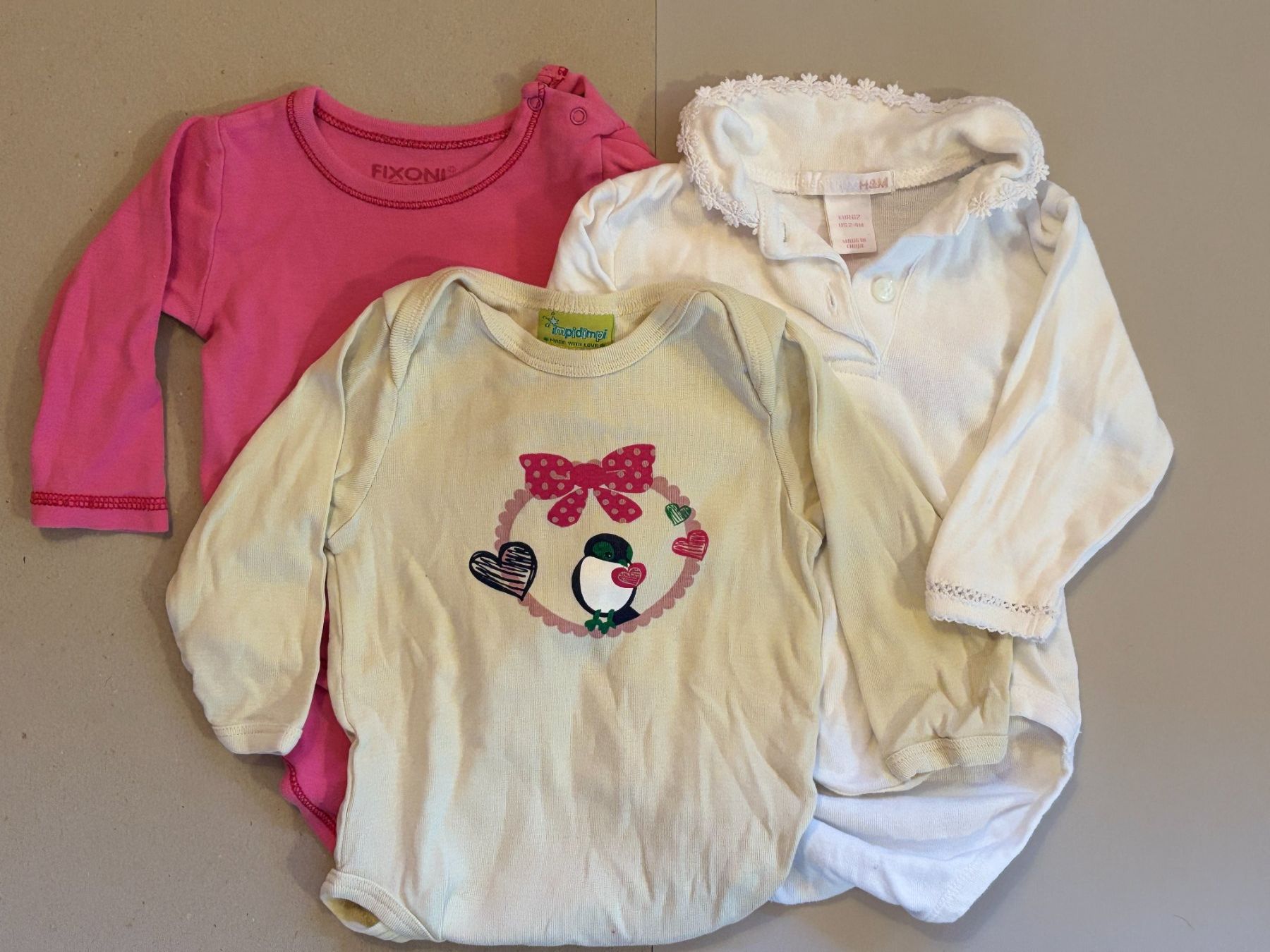 Lotti & Set di vestiti: 5-er Set Langarm-Bodys, Gr. 62 (#32) – Usato da Englisberg venduto da Apfelsine 2