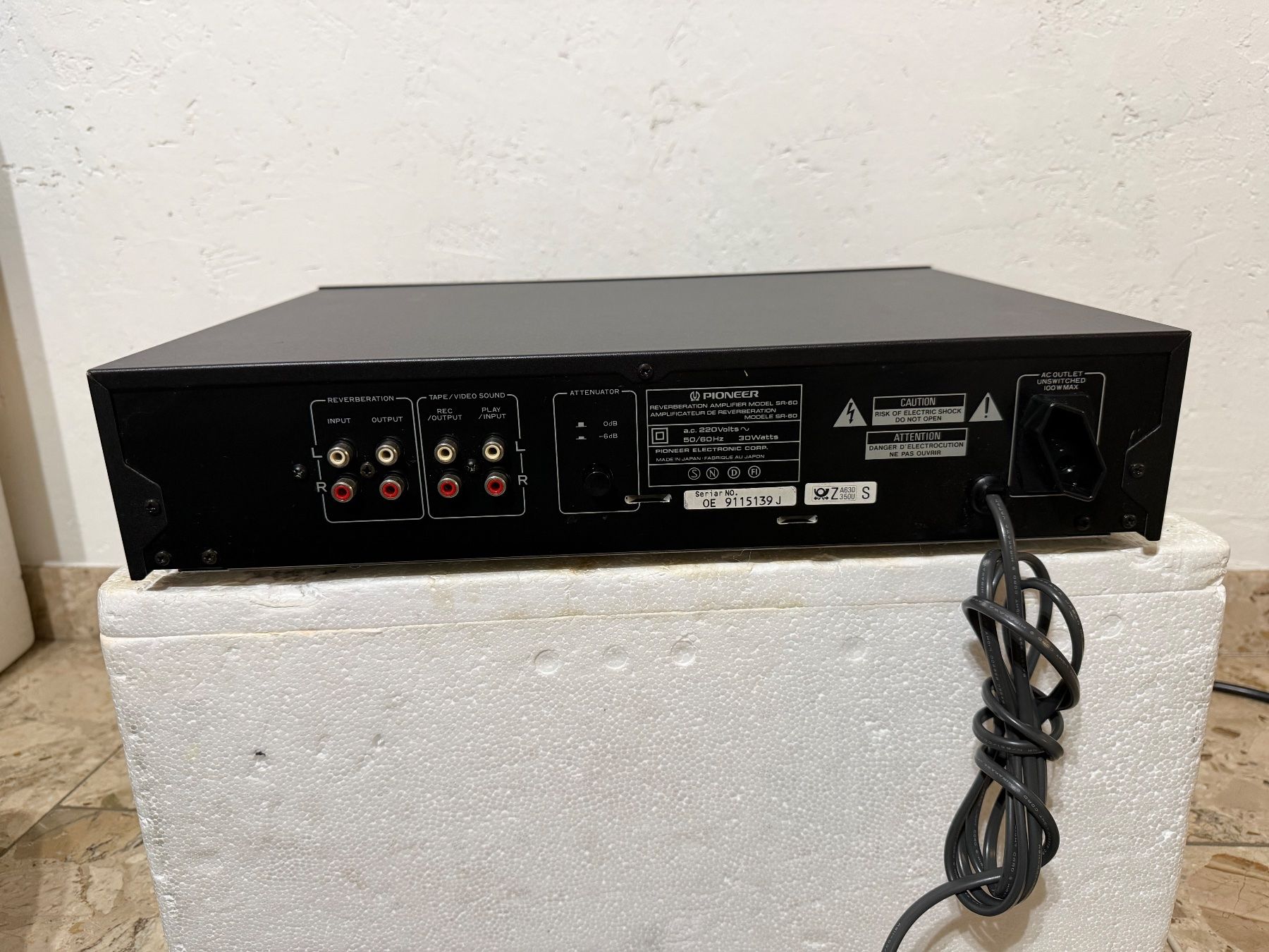 Pioneer Amplificatori: Pioneer SR-60 in schwarz – Usato da Plan-Les-Ouates venduto da Shocc 3
