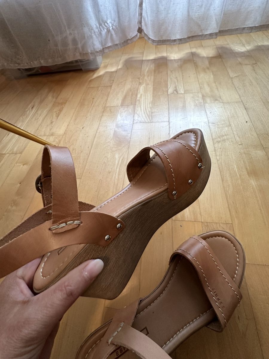 Esprit Scarpe da donna: Leder-Wedges Gr. 40 Esprit braun – Nuovo (secondo la descrizione) da Altendorf venduto da Eastwick4 5