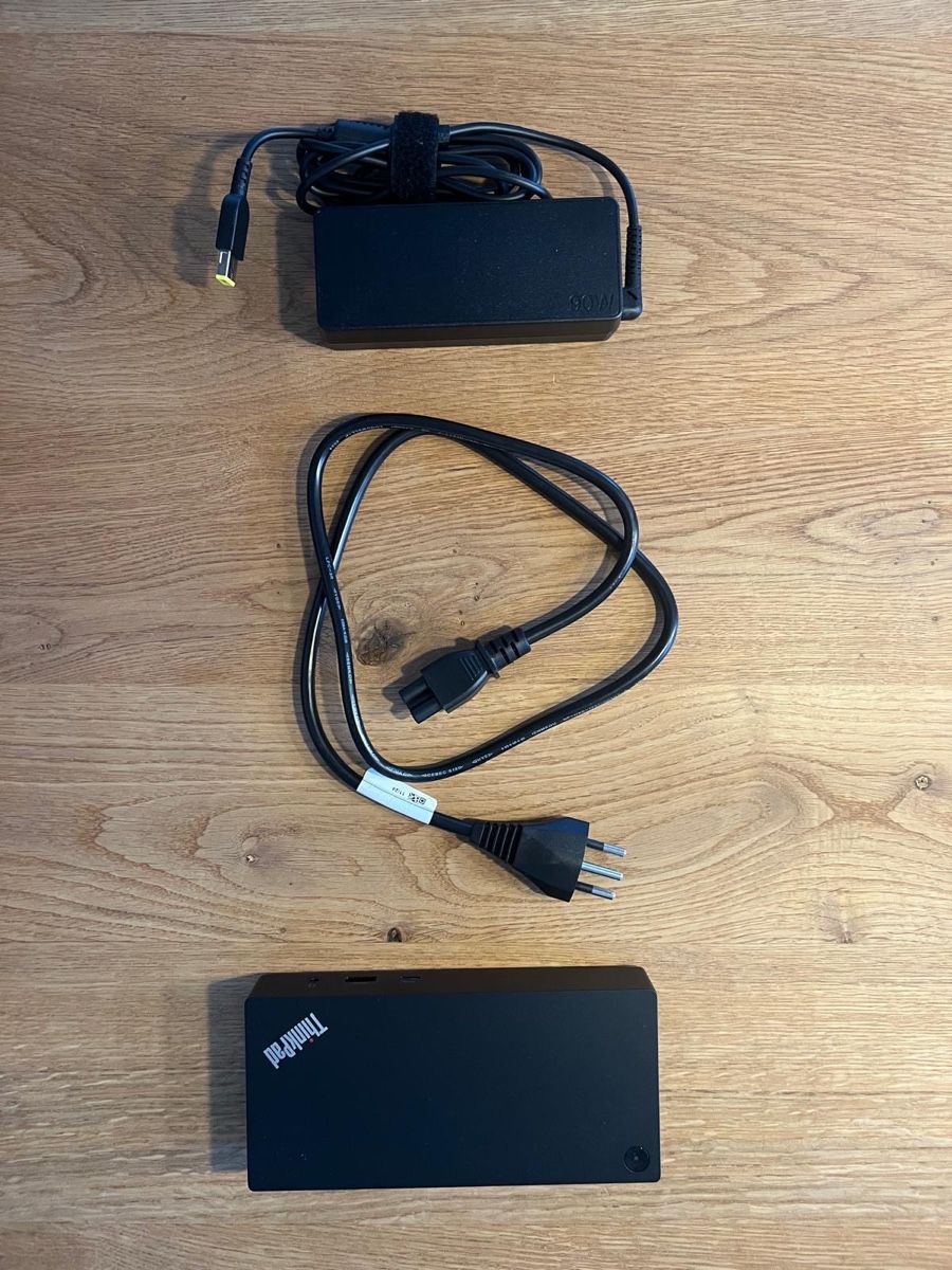 Lenovo Docking station: Lenovo Thinkpad universal – Nuovo (secondo la descrizione) da Dübendorf venduto da Greuter03 2