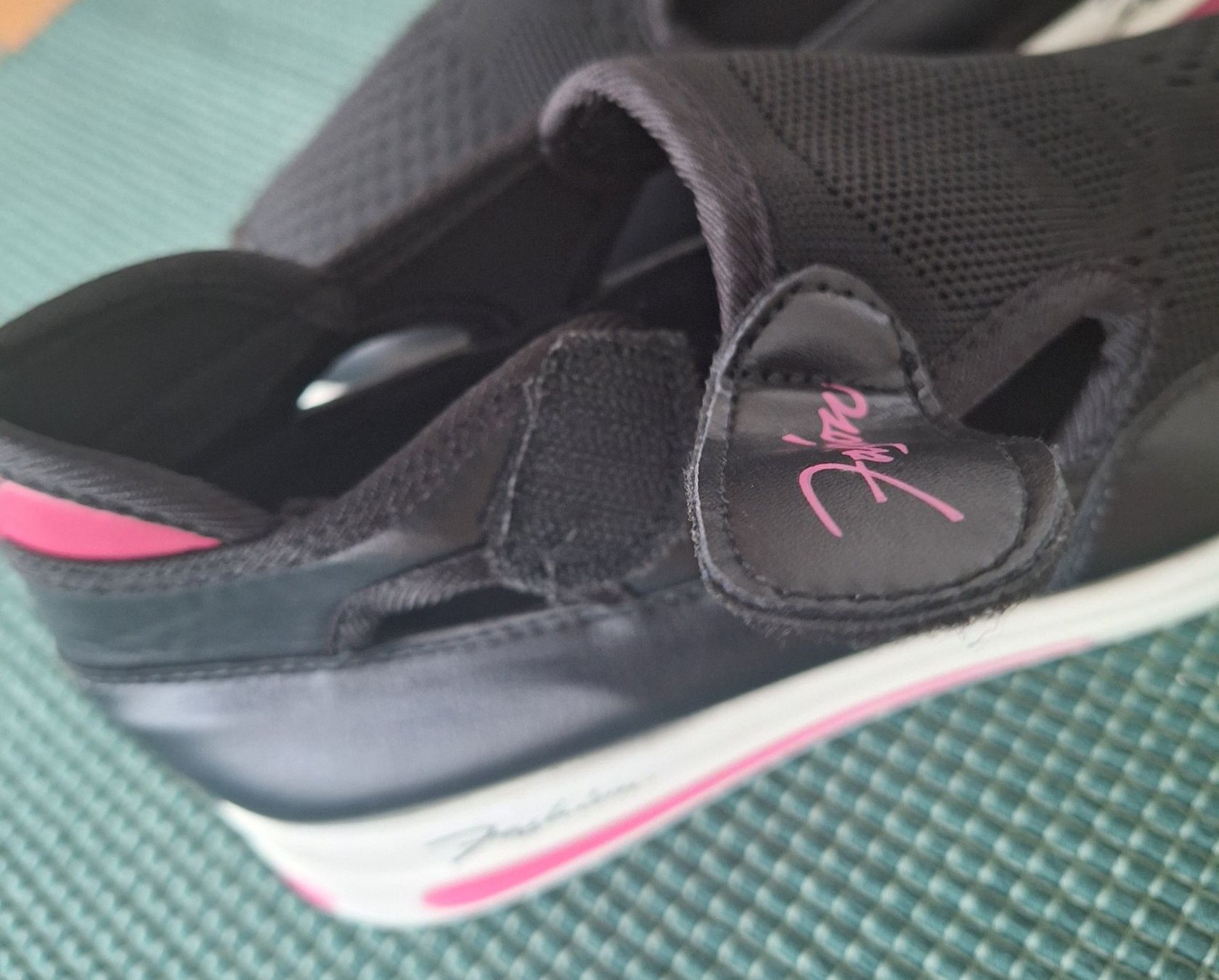 Scarpe da donna: Freizeit, Arbeitschuhe Damen Neu/ Ungetragen Gr.38 – Nuovo (secondo la descrizione) da Sissach venduto da luvama 3