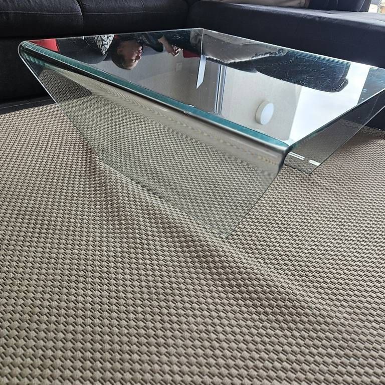 Tavoli: Table basse en verre Pfister – Usato da Palézieux-Village venduto da ale_n27y 2