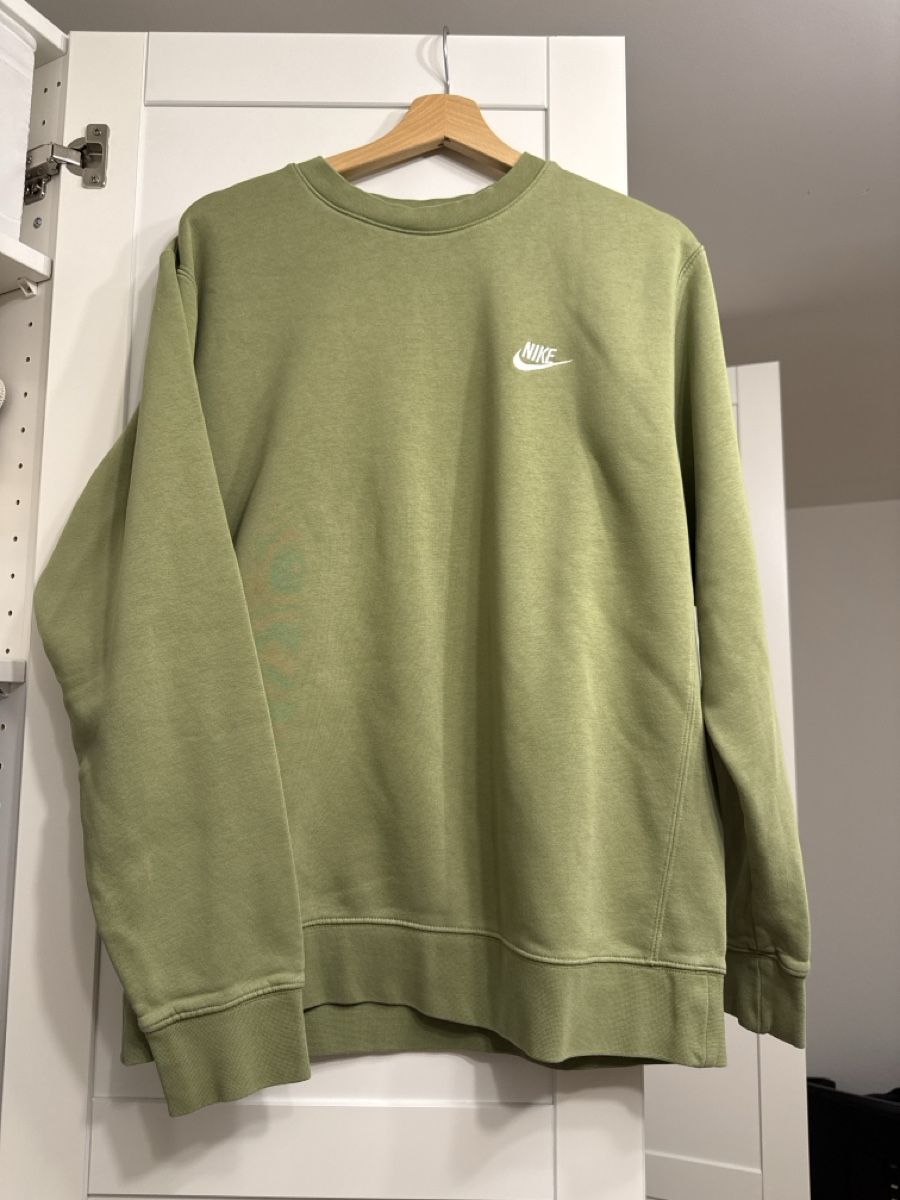 Nike Maglioni & Felpe: Nike Pullover, Olivgrün, Herren, Top Zustand – Usato da Zürich venduto da Sime23