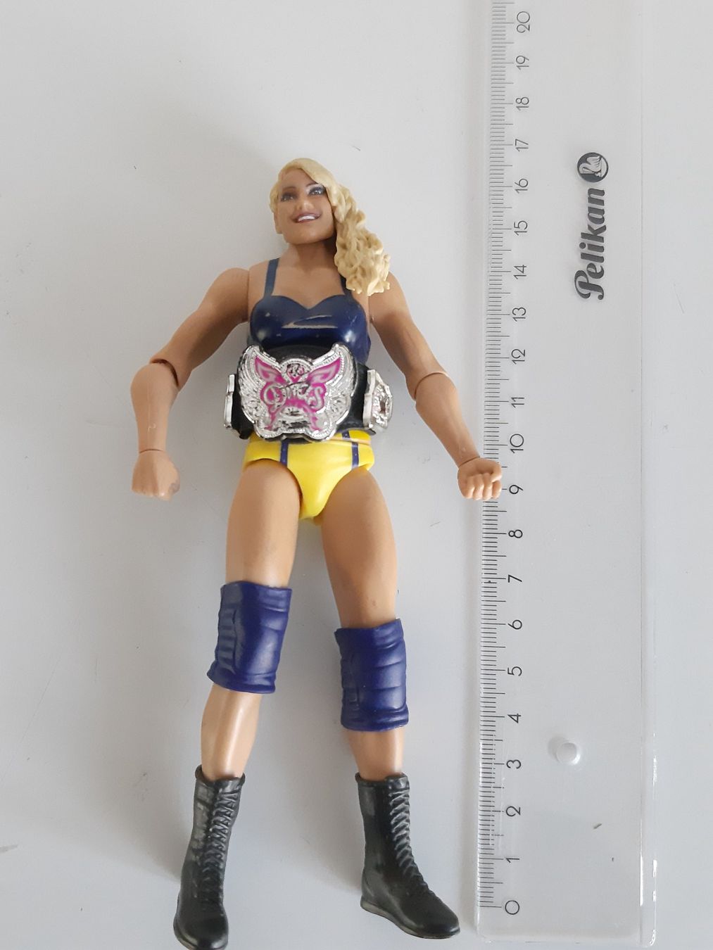 WWE Statuette: WWE Basic Series 119 Figure - Lacey Evans 2017 – Usato da Buchs SG venduto da Bray_Law 4