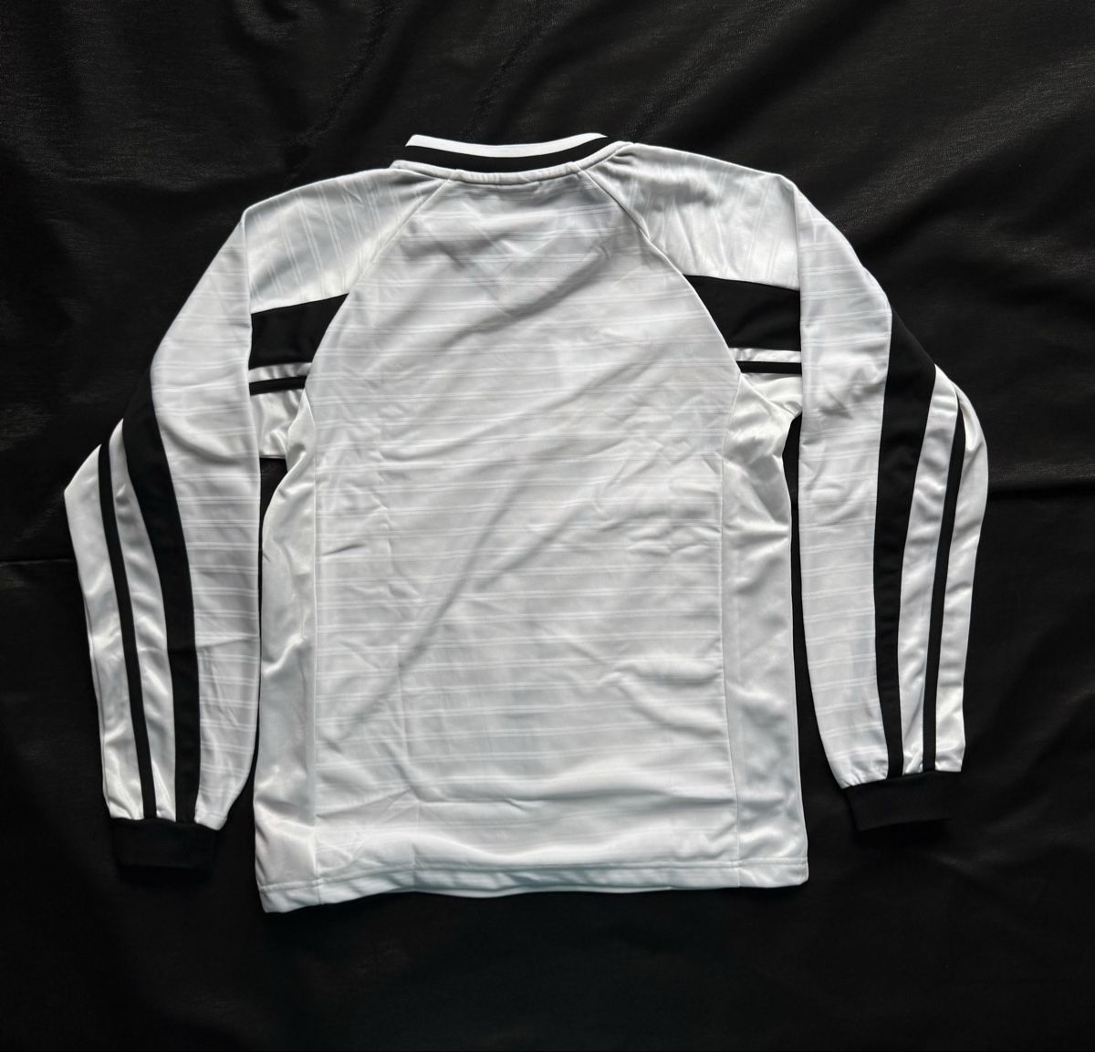 Nike Canottiere & Pantaloni: Nike Training Shirt Langarm – Usato da Zürich venduto da yneez 1