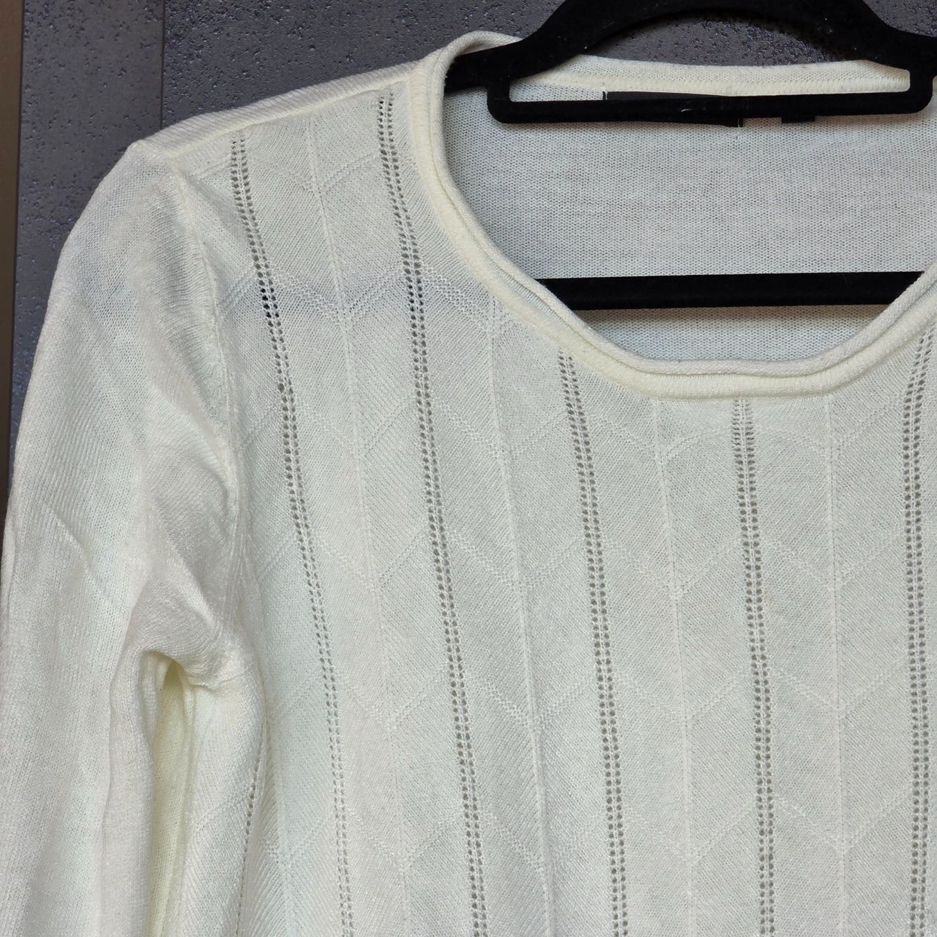 Pulls & Sweat-shirts: 🐸 CASHMERE FEELING PULLOVER S – D'occasion à Môtier (Vully) par Frogs 1