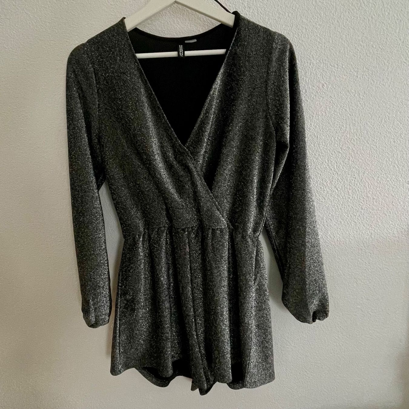 H&M Tute: Party black sparkly jumpsuit H&M - size S – Usato da Agno venduto da Ali99 1