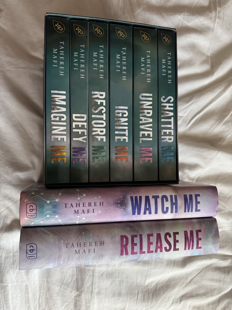 Libri: Alle Shatter Me Bücher- Tahereh Mafi – Nuovo (secondo la descrizione) da Weite venduto da Quarantino