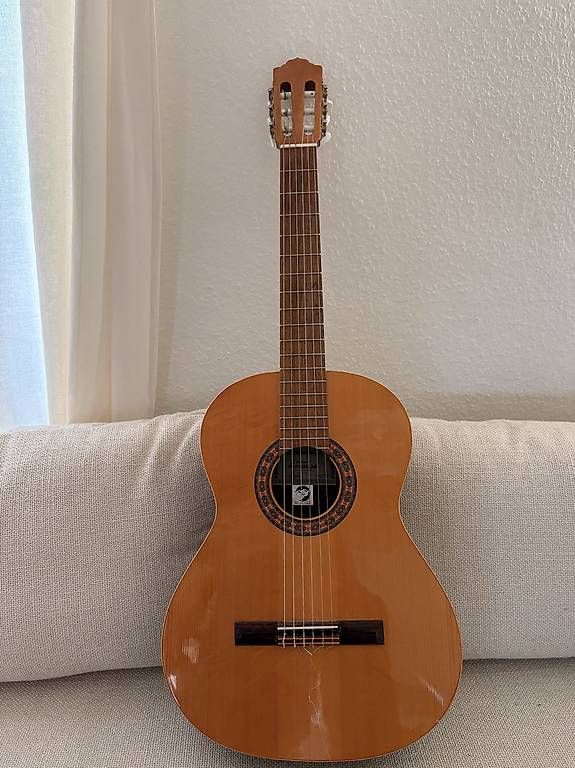 Musikinstrumente: Guitare classique  – Gebraucht aus St-Oyens von Danz_z
