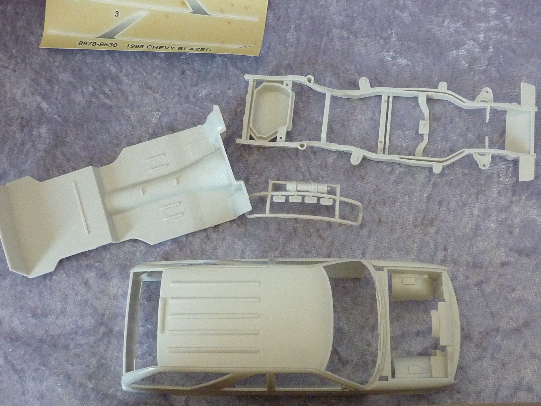 AMT/ERTL Modellini d'auto: Chevrolet Blazer 1995 1:25 – Usato da Dürrenäsch venduto da modellautos4you 5