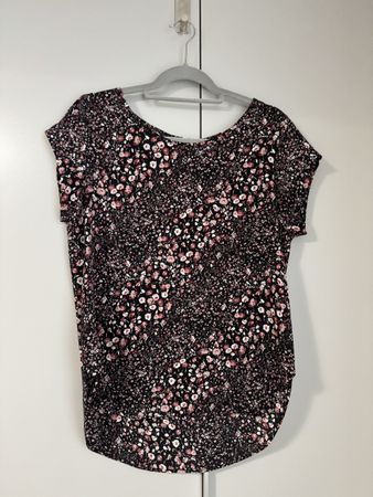 ONLY Shirt, Grösse 40, Sommerbluse mit Blumenmuster🌸