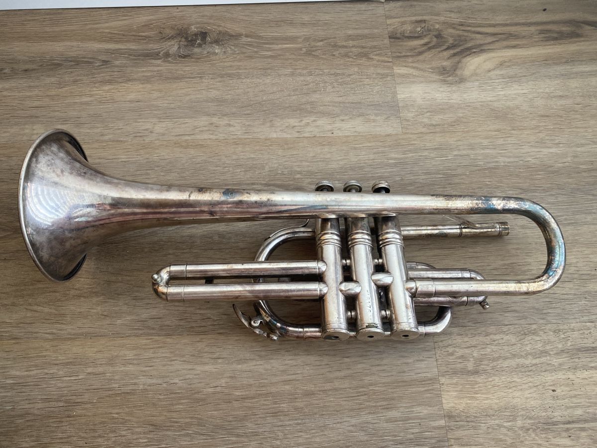 Strumenti musicali: Trompete von Hüttl mit Koffer – Usato da Grosswangen venduto da Yafuda 2