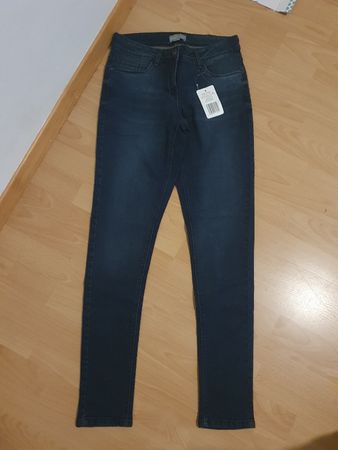 neue Jeans klassik
