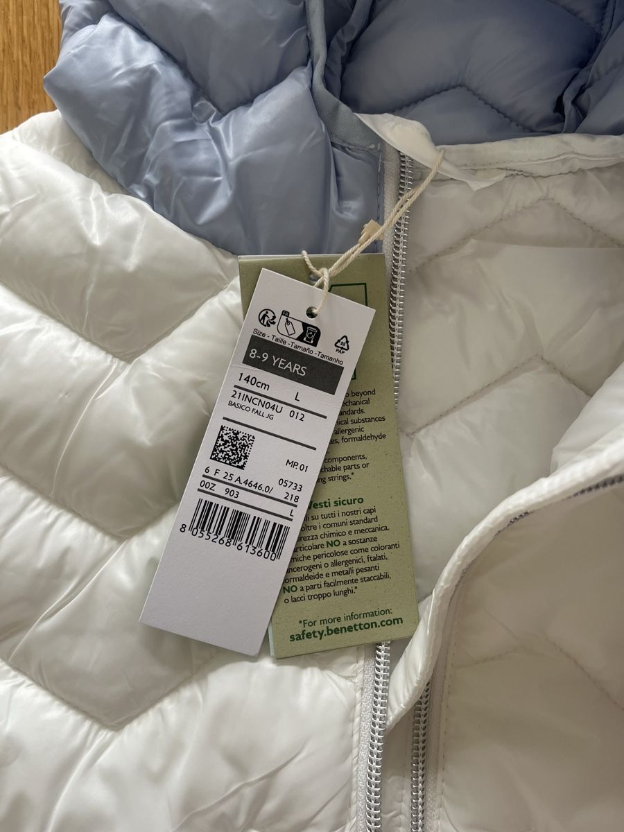 Benetton Jacken & Mäntel: Neue Benetton Übergangsjacke, 140 – Gebraucht aus Zürich von Rusdi 3