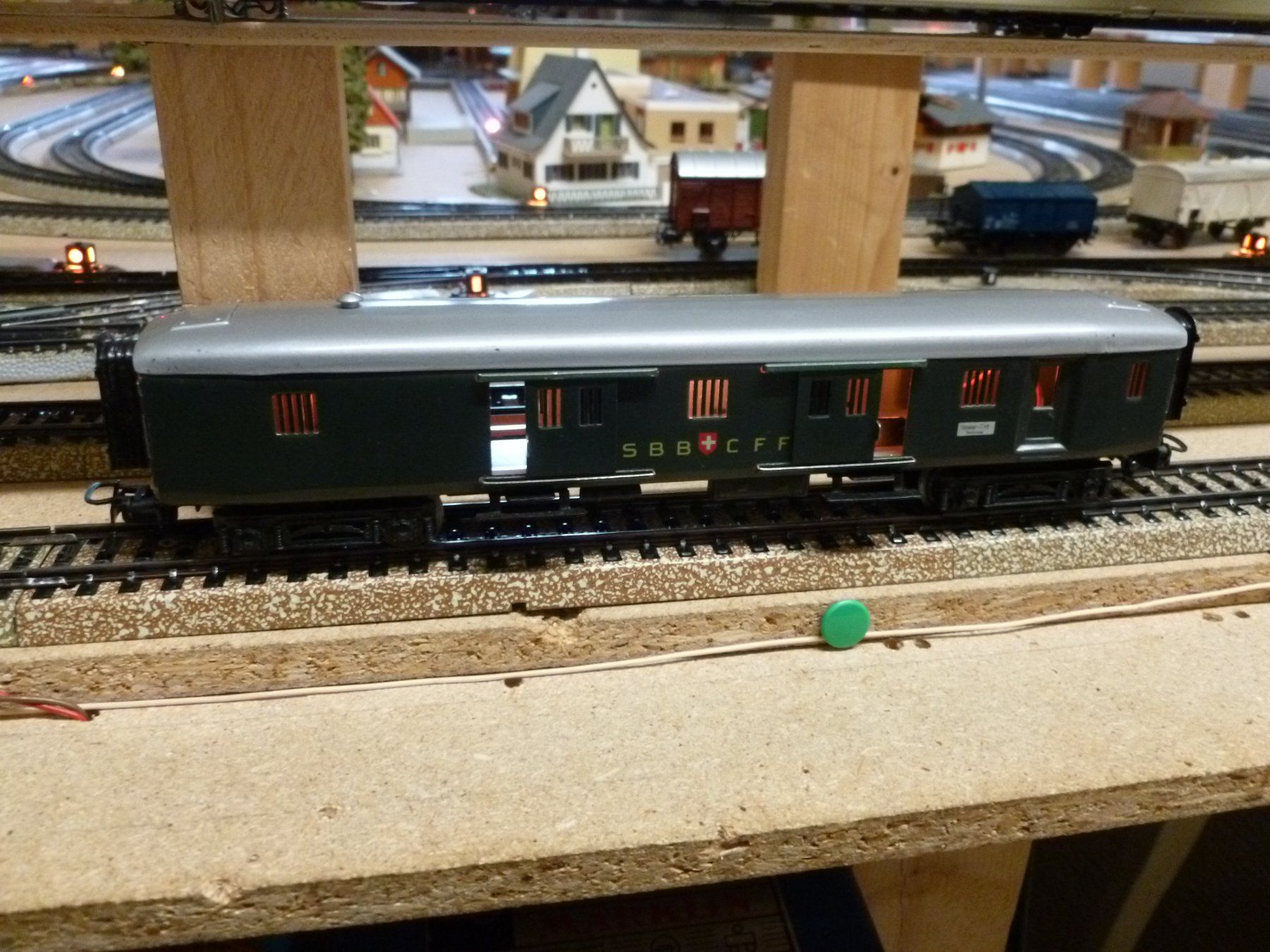 Märklin Modelleisenbahnen: Gotthardzug beleuchtet, 5 teilig – Gebraucht aus Oberbipp von Vifu 5