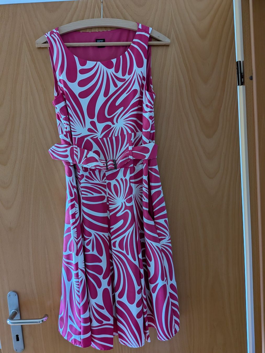 Esprit Vestiti: Kleid Esprit neu – Usato da Wigoltingen venduto da Tuuf