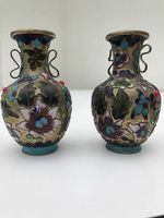 Paire de 2 ravissants vases à décor d' émaux
