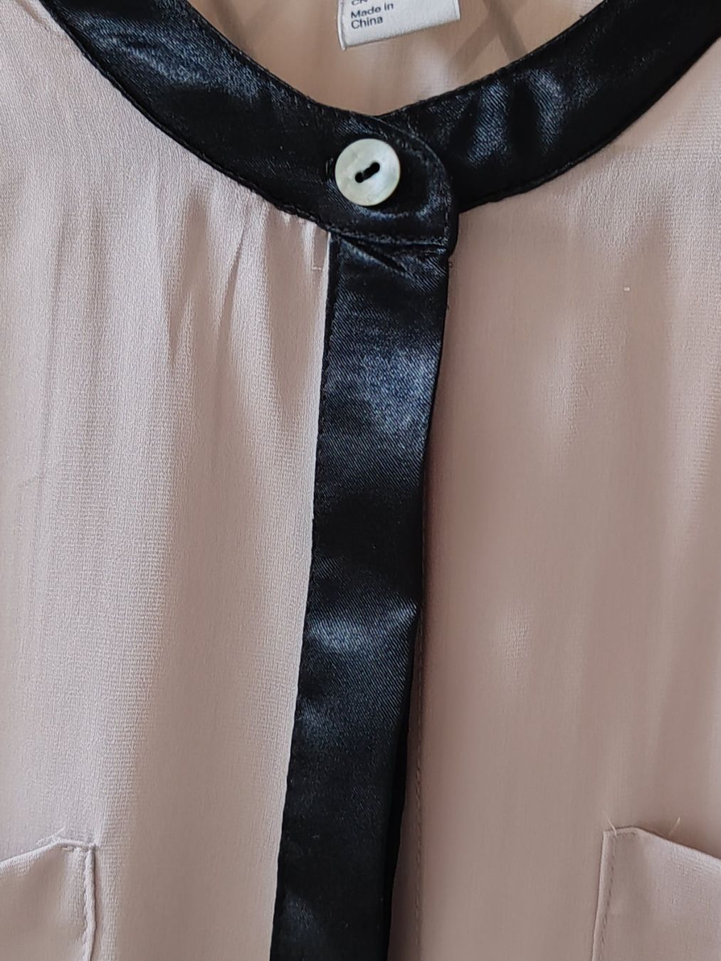 H&M Camicette: Leicht transparente Bluse von H&M – Nuovo (secondo la descrizione) da Egnach venduto da bgdo26 2