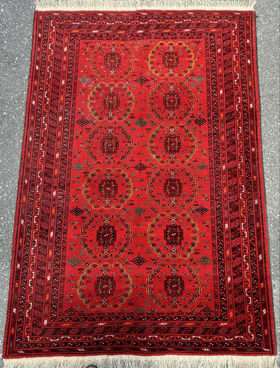 Teppiche: Orientteppich mit traditionellem Muster 232x156.cm – Gebraucht aus Sempach von Star7 6