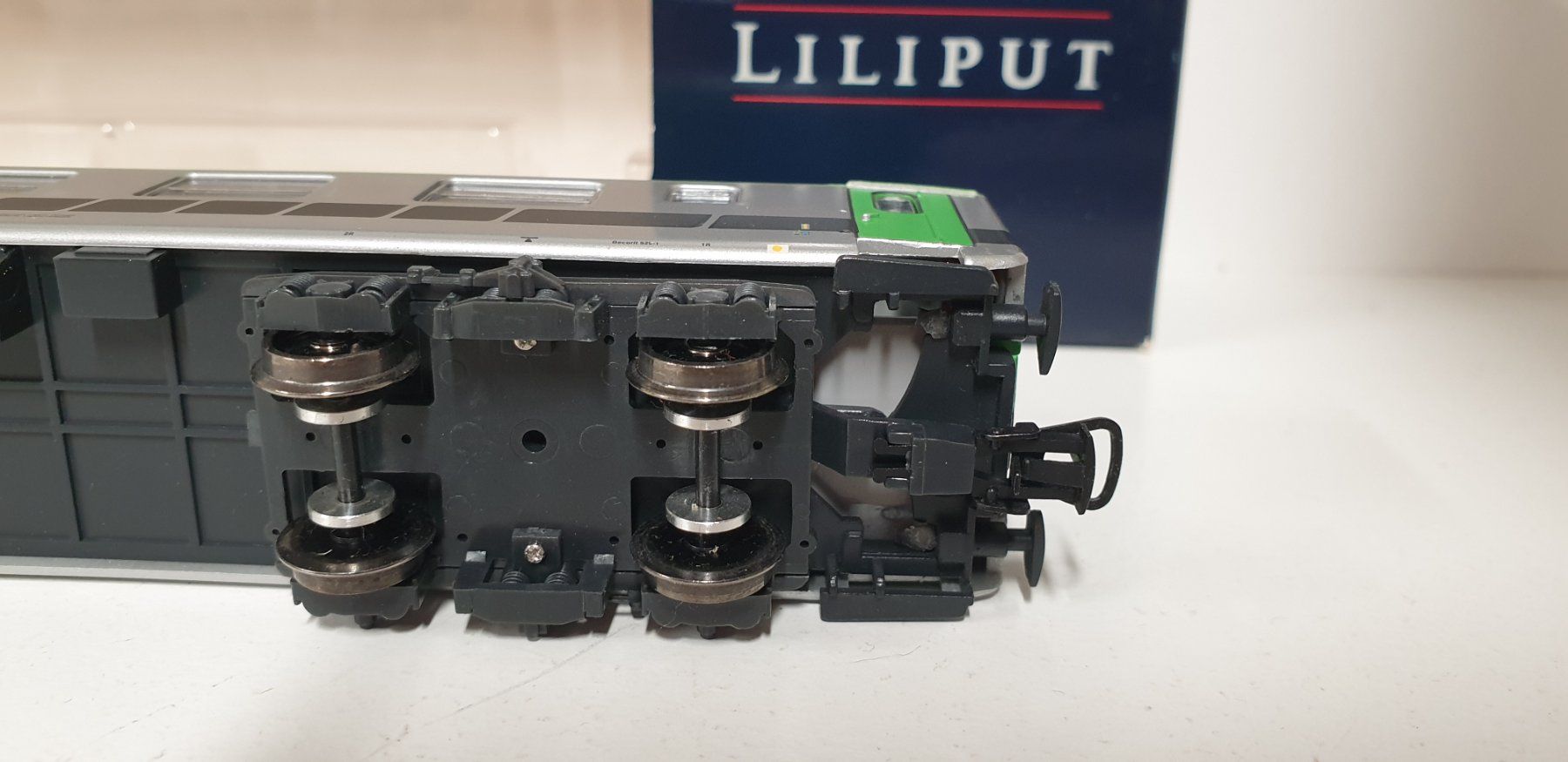 Liliput Modelleisenbahnen: Liliput Ralpin Begleitwagen H0/DC – Gebraucht aus Neuenhof von ludovicco 3
