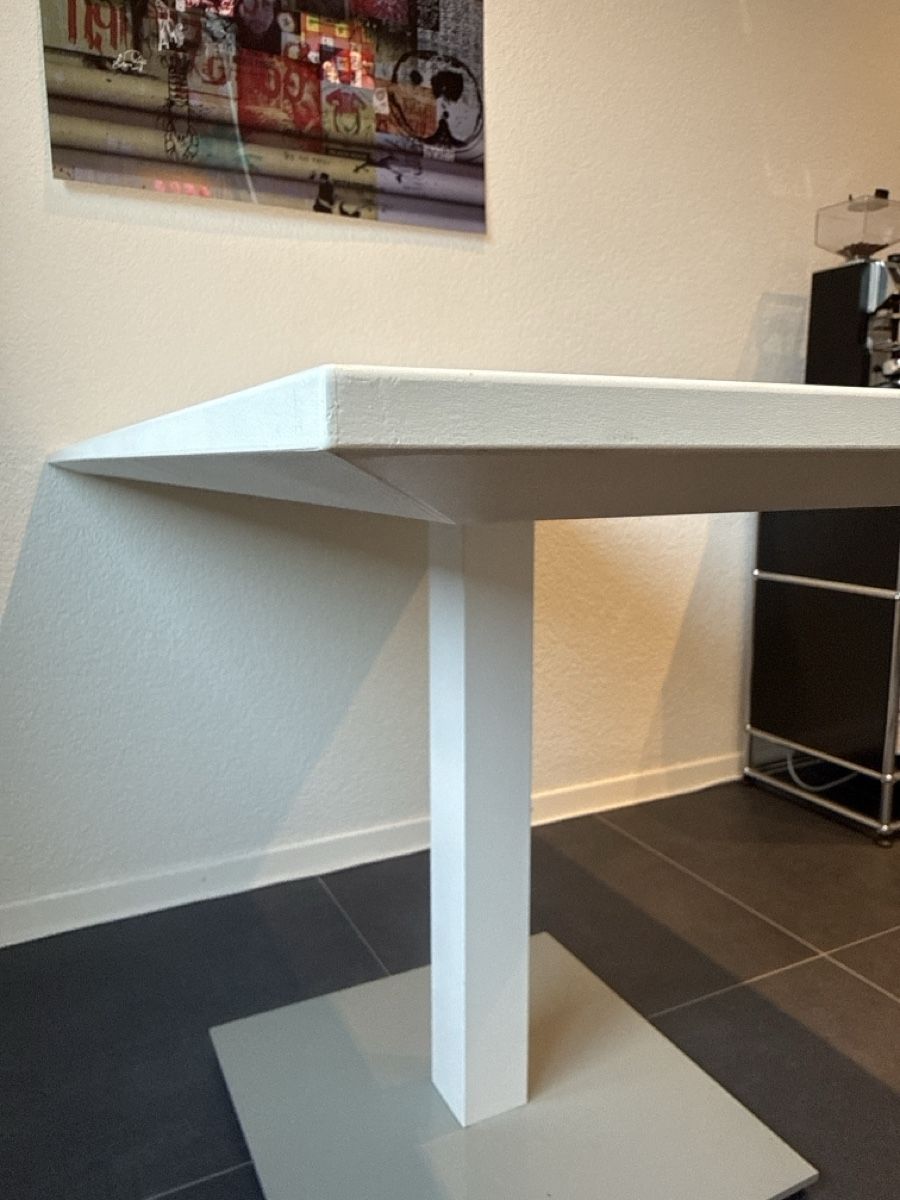 Tische: Esszimmer Tisch  – Gebraucht aus Bern von flo_8qkj 1
