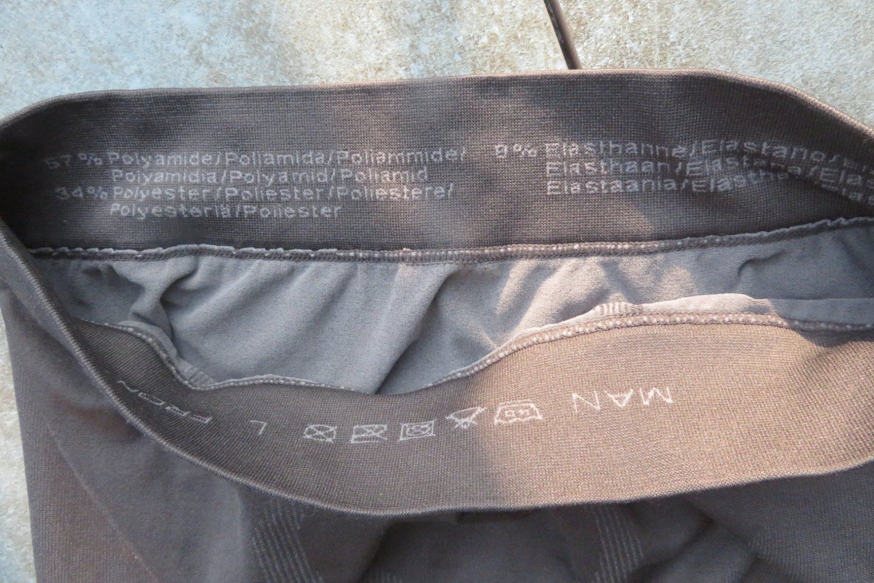 Pantaloni: Base Layer Tights Leggings Unterziehose Herren Grösse L – Nuovo (secondo la descrizione) da Wil ZH venduto da Tamagy 2