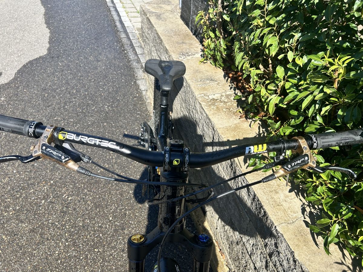 Commencal Biciclette: Commencal Meta SX V5 – Usato da diessenhofen venduto da jus_2hc9 4