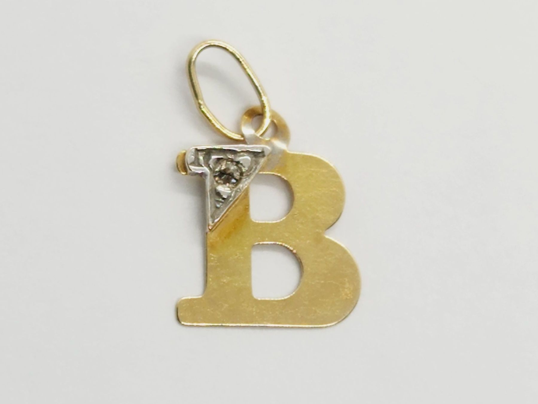 Ciondoli: Gold Anhänger "B" mit Diamant 585er Gold 14k – Usato da St. Gallen venduto da GIULESGG