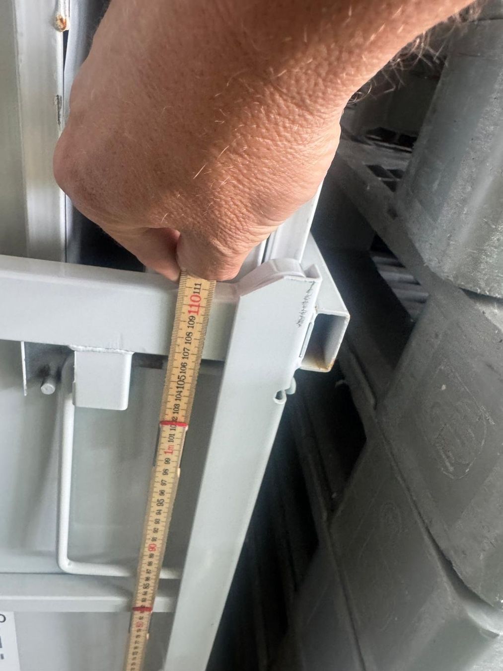 Tutti gli attrezzi: Metallboxen – Usato da Güttingen venduto da replast 6
