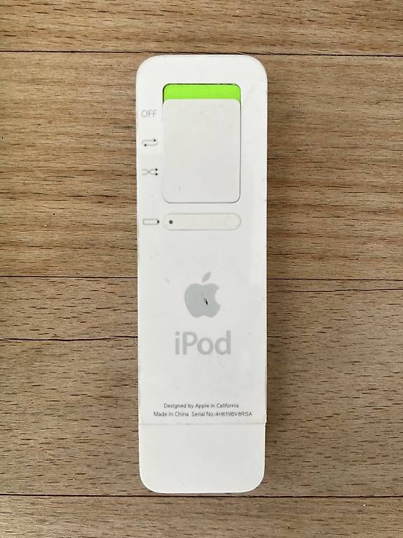 Apple Lettore multimediale portatile: iPod Shuffle inkl. OVP – Difettoso da Zürich venduto da gegenmittel 2