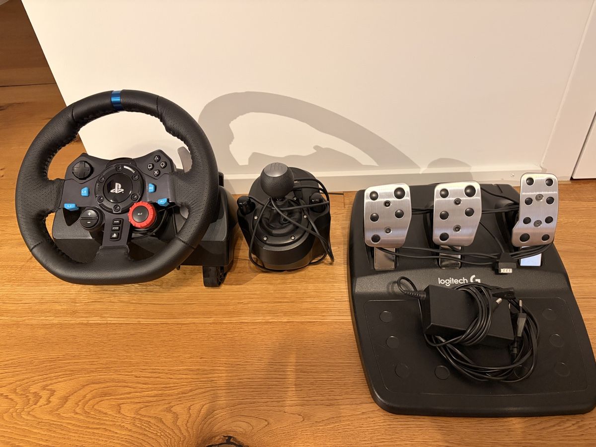 Steuerung: Logitech G29 Racing Wheel + Pedals & Shifter – Neu (gemäss Beschreibung) aus Walchwil von K_K 3