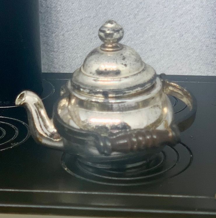 FRCOLOR 2x Mini Stühle Für Puppenhaus - Dunkelbraune ABS Möbel 4cm