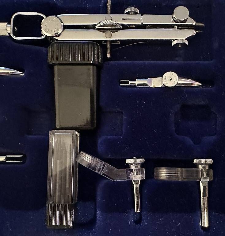 Compassi: Kern Zirkelset mit Rotringhalter selten – Usato da Zürich venduto da tedmaster 3