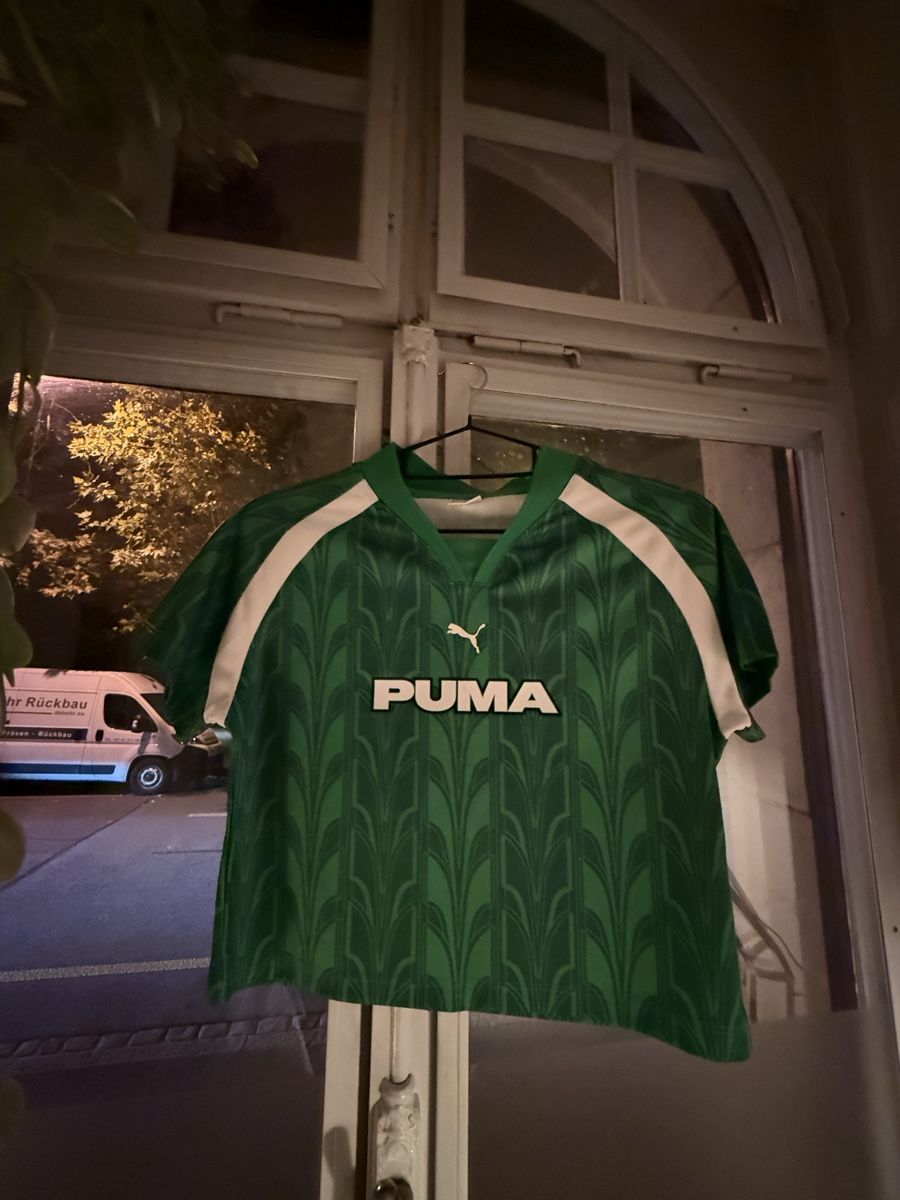T-Shirts: Puma T-Shirt grün  – Gebraucht aus Basel von Inm_r65l 1