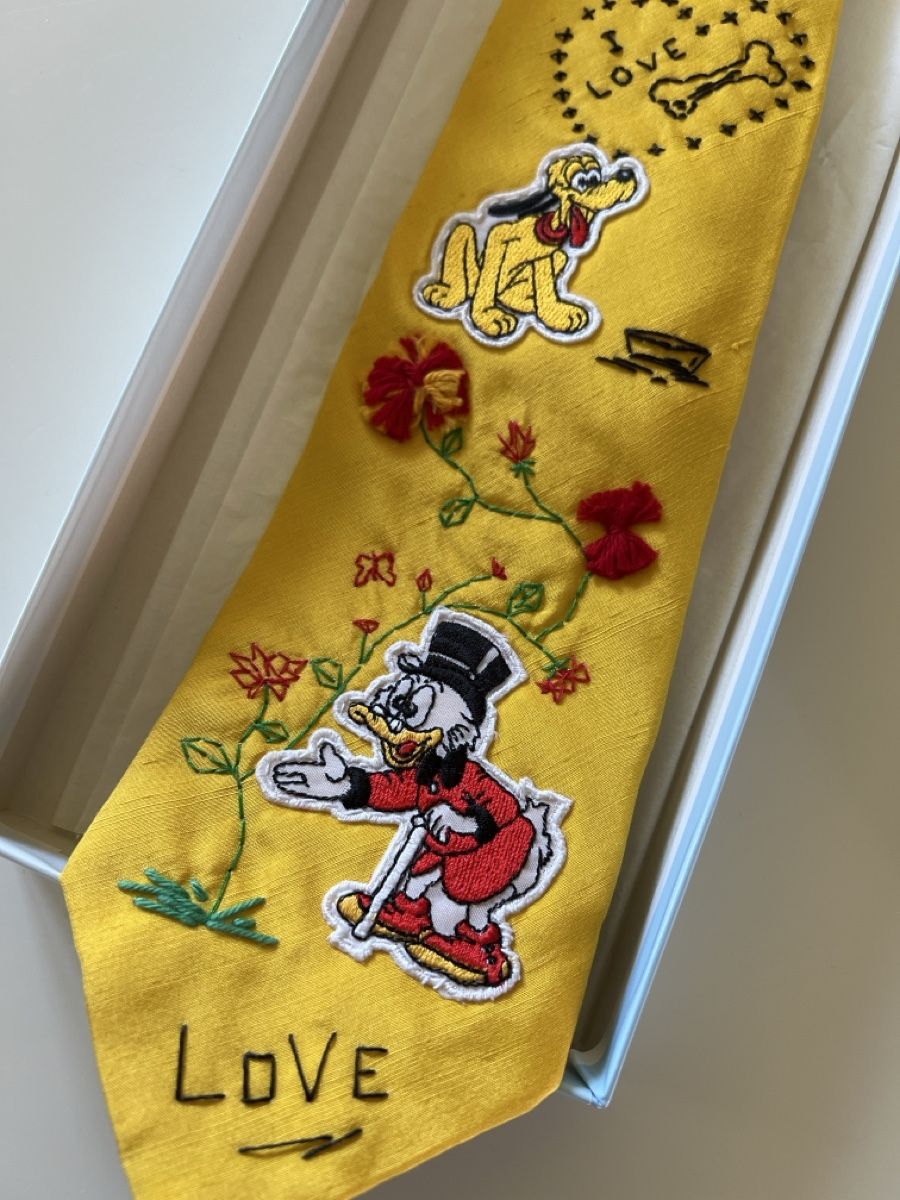 Krawatten: Krawatte mit Disney Figuren, 100 % Seide – Neu und originalverpackt aus Ernetschwil von Luwen70 3