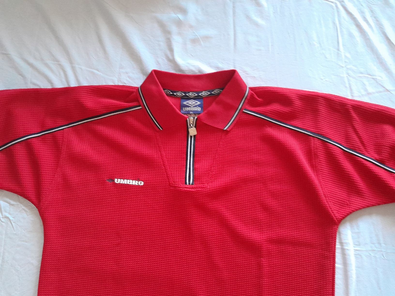 Magliette Polo: Polo Umbro taille XL – Usato da Genève venduto da ang_fd8z 1