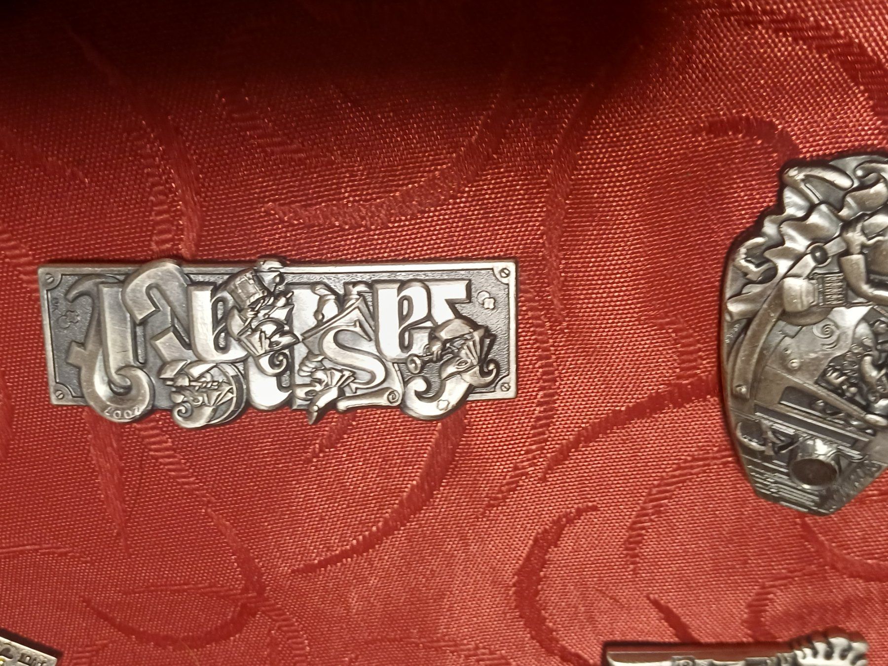 Basler Placchette & Badge: BASLER FASNACHTS PLAGETTE – Usato da Zullwil venduto da imh_lq9s 6
