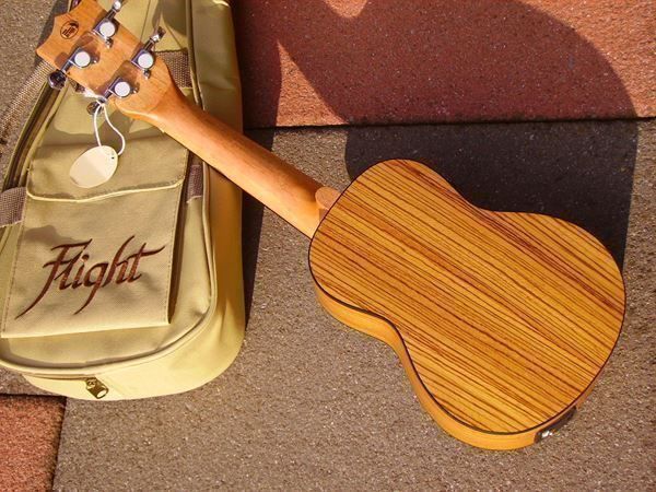 Strumenti musicali: Sopran-Ukulele FLIGHT  mit Tonabnehmer – Nuovo (secondo la descrizione) da Wöschnau venduto da Musikhaus-Luethy5012 2