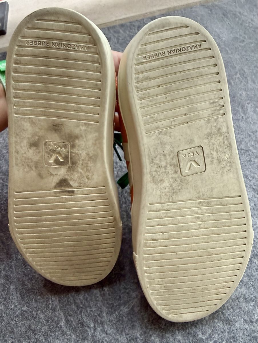 Veja Scarpe per ragazzi: Veja Turnschuhe Grösse 34 – Usato da Allschwil venduto da Artur15 3