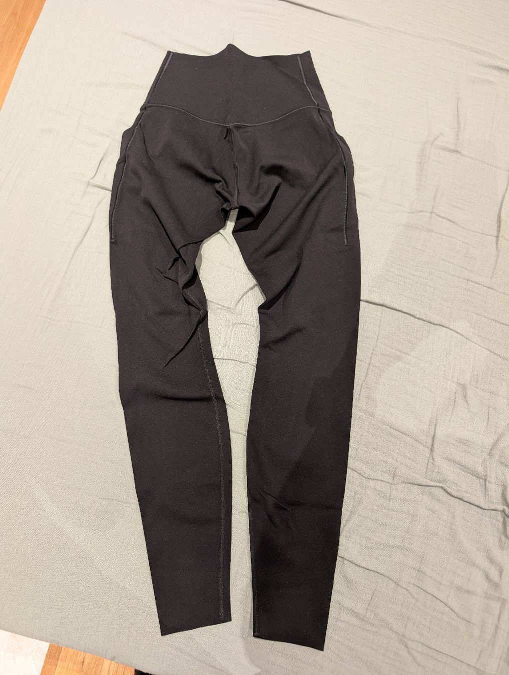 Nike Leggings: Nike Leggings Universa – Nuovo (secondo la descrizione) da Magden venduto da mightykels 1