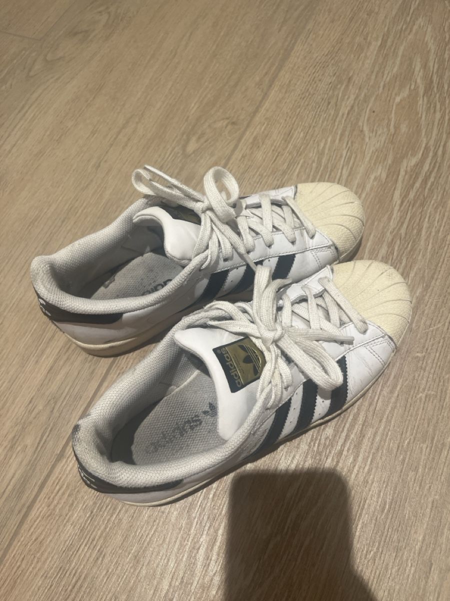 Adidas Chaussures hommes: Adidas Superstar Sneaker – D'occasion à Bachenbülach par sam_x8rt 2