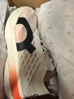 On Carbonschuh neu