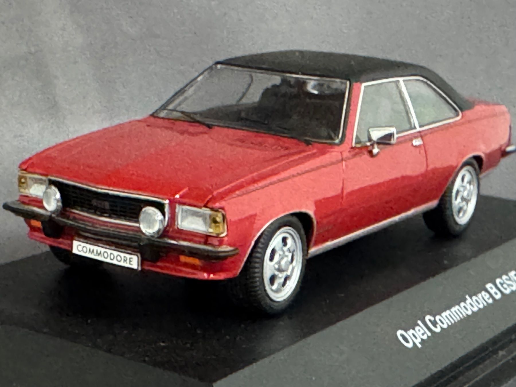 Opel Modellini d'auto: Opel Commodore B GS/E 1:43 Schuco – Usato da Luzern venduto da aa43modelcars-Luzern 3