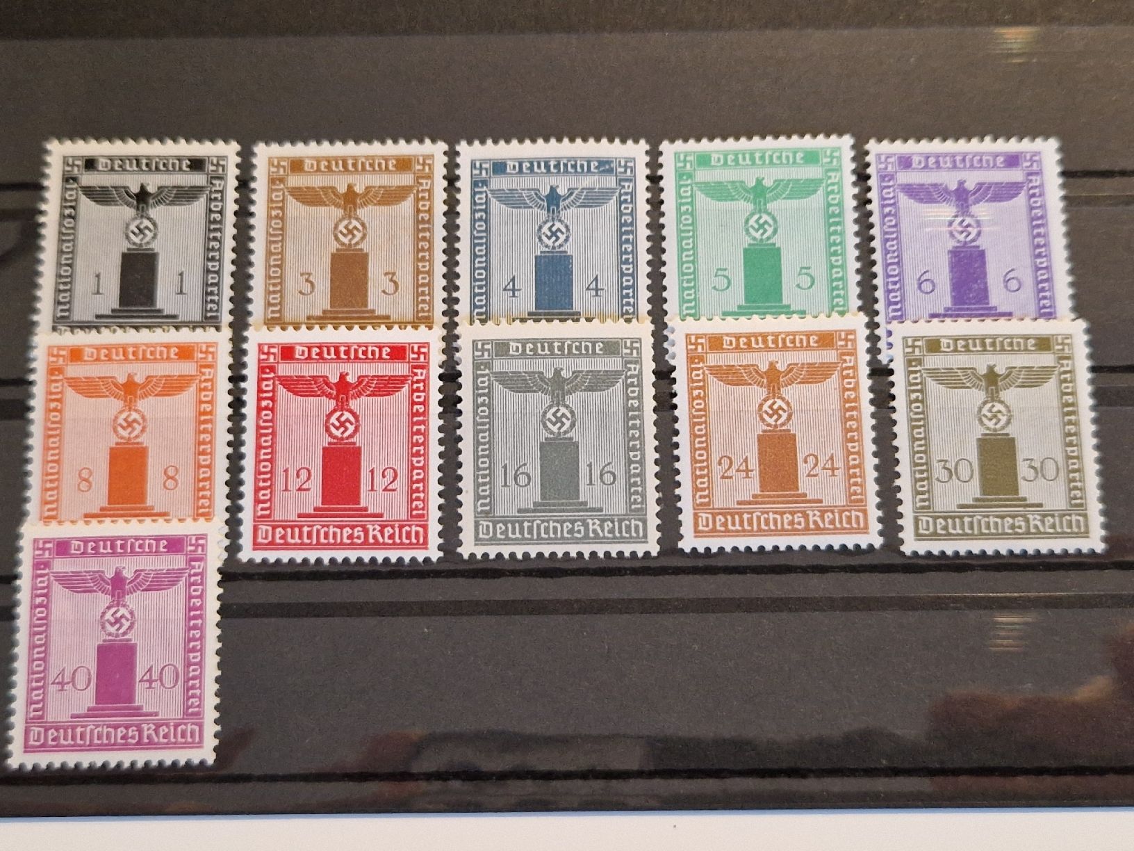 Tutti i francobolli: Deutsches Reich Dienst Briefmarken Set POSTFRISCH – Nuovo (secondo la descrizione) da St. Gallen venduto da Enrico_SG