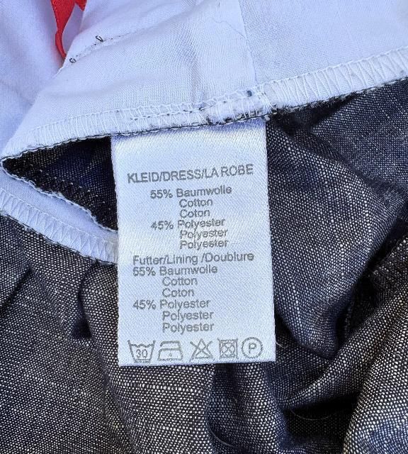 Costumes: Fesches Dirndl Komplettset Grösse M – D'occasion à Erlinsbach SO par mojitooo 4
