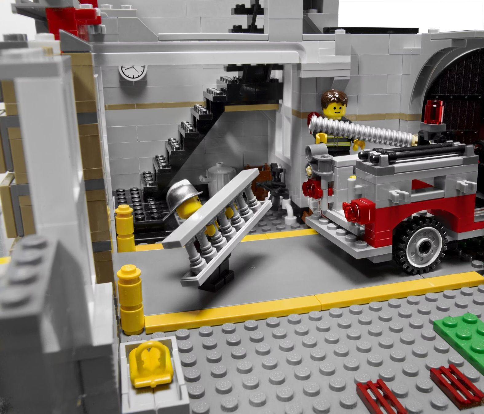 Lego Giocattoli: LEGO Creator Expert Feuerwehrwache 10197 – Usato da Unteriberg venduto da Rfox18 6