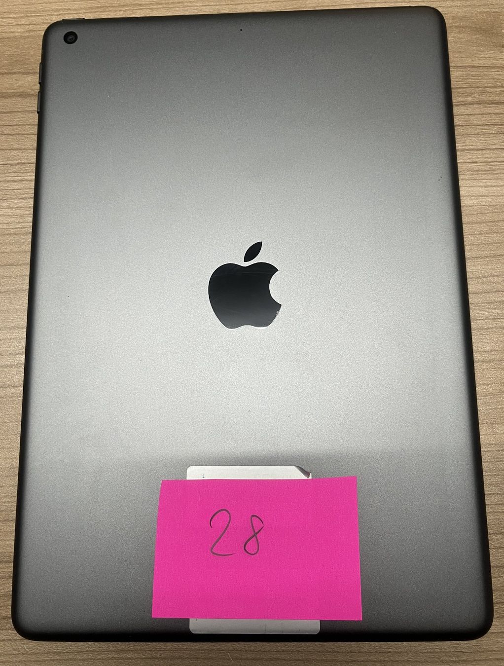 Apple Tablettes PC: iPad A2270 (Nr.28) – D'occasion à Effingen par meierto1